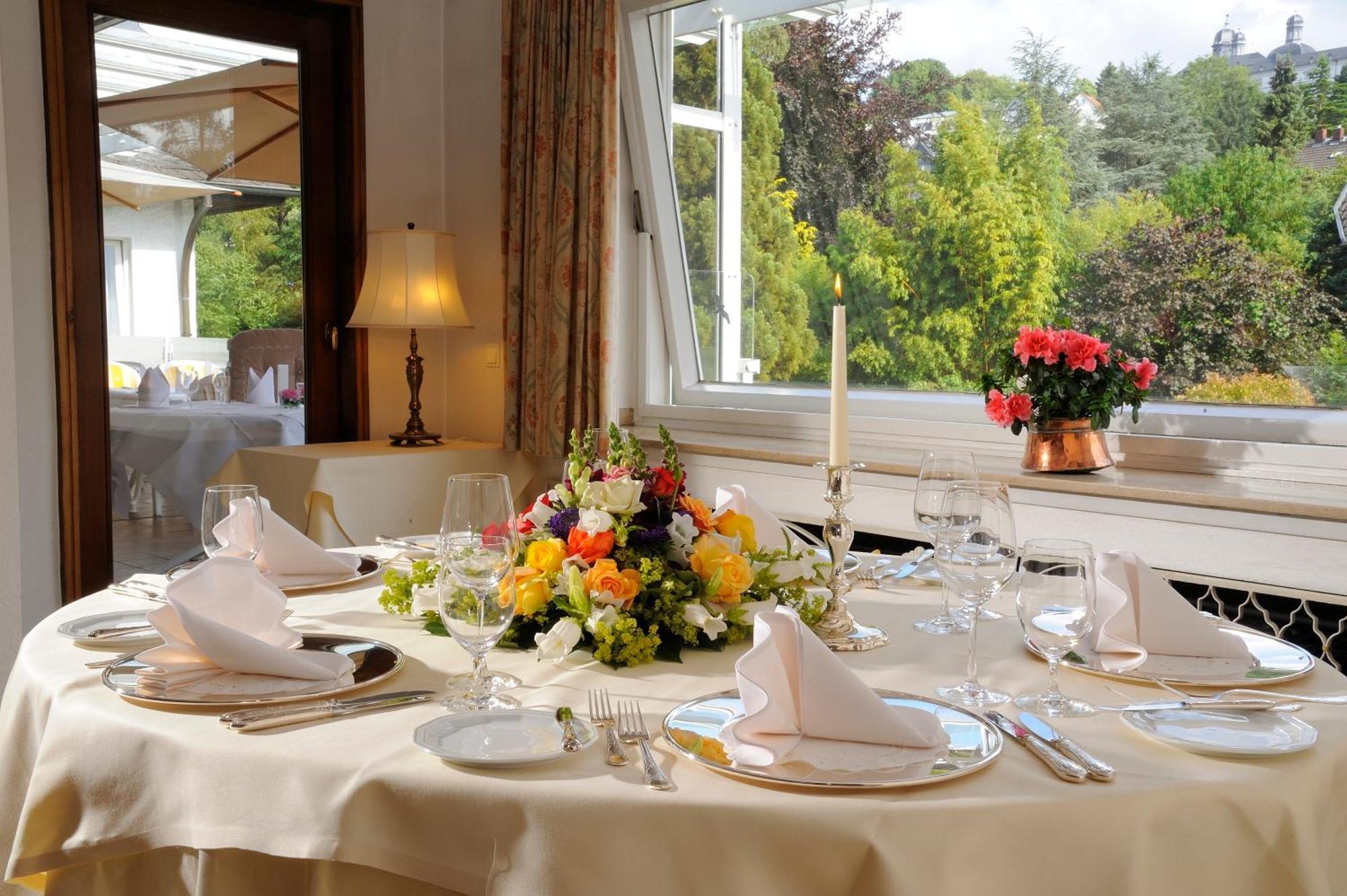 Romantik Waldhotel Mangold Bergisch Gladbach Kültér fotó